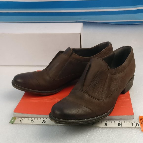 Easy to wear Pull On Laceless LEATHER Low Heel Loafer no need for Laces 7 new - Picture 4 of 13